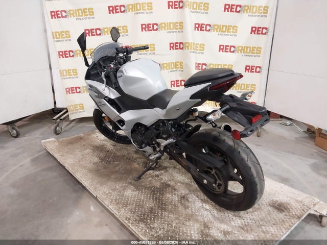 2025 Kawasaki Ex500 H მანქანა იყიდება აუქციონზე, vin: ML5EXGH10SDA43964, აუქციონის ნომერი: 45051268