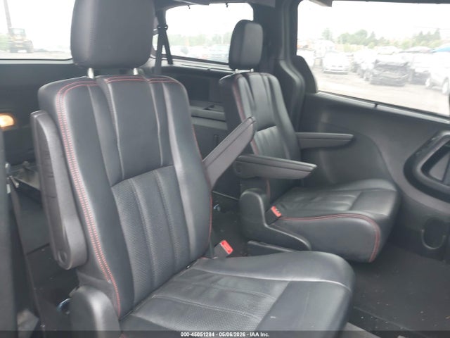 Продажа на аукционе авто 2017 Dodge Grand Caravan Gt, vin: 2C4RDGEG2HR697831, номер лота: 45051284
