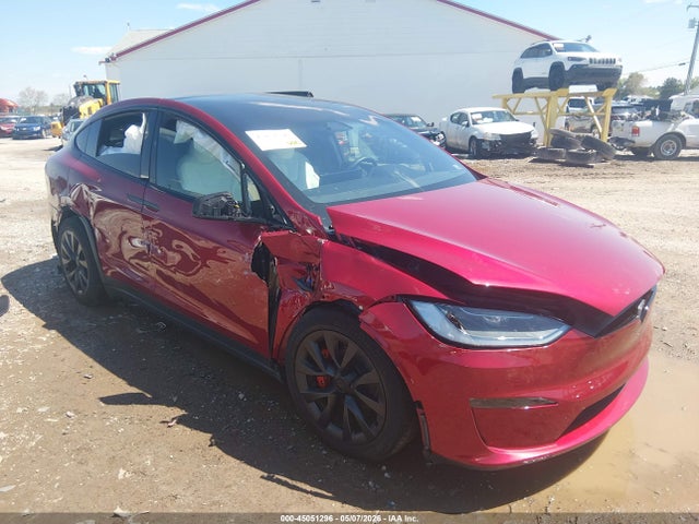 2023 Tesla Model X Plaid Tri Motor All-wheel Drive მანქანა იყიდება აუქციონზე, vin: 7SAXCBE60PF426137, აუქციონის ნომერი: 45051296