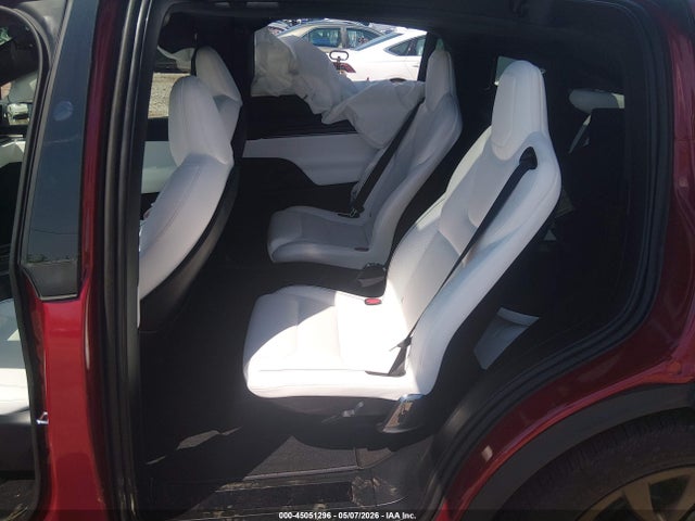 2023 Tesla Model X Plaid Tri Motor All-wheel Drive მანქანა იყიდება აუქციონზე, vin: 7SAXCBE60PF426137, აუქციონის ნომერი: 45051296