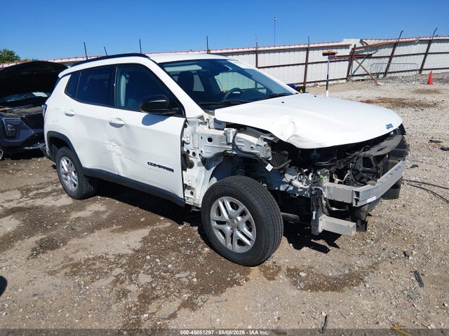 45051297 :رقم المزاد ، 3C4NJDAB5JT246119 vin ، 2018 Jeep Compass Sport 4x4 مزاد بيع