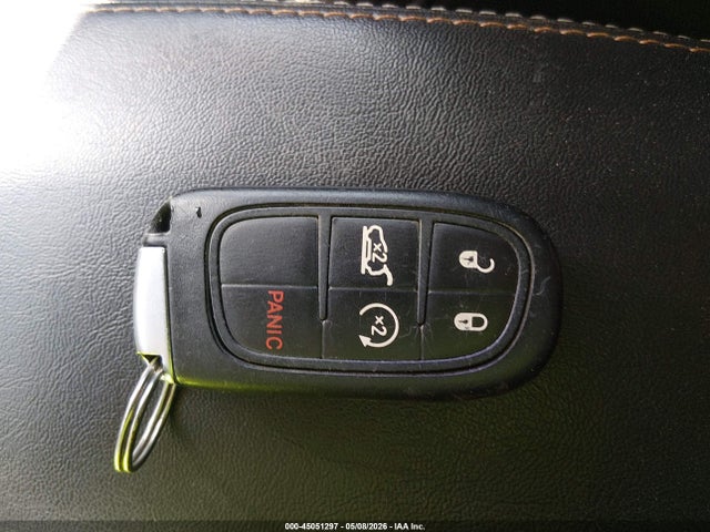 45051297 :رقم المزاد ، 3C4NJDAB5JT246119 vin ، 2018 Jeep Compass Sport 4x4 مزاد بيع
