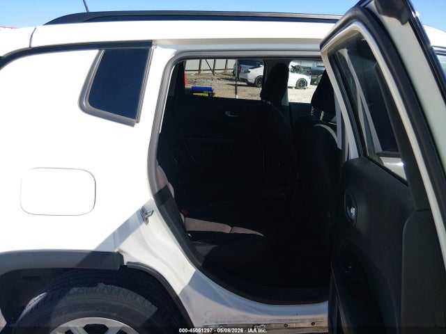 45051297 :رقم المزاد ، 3C4NJDAB5JT246119 vin ، 2018 Jeep Compass Sport 4x4 مزاد بيع
