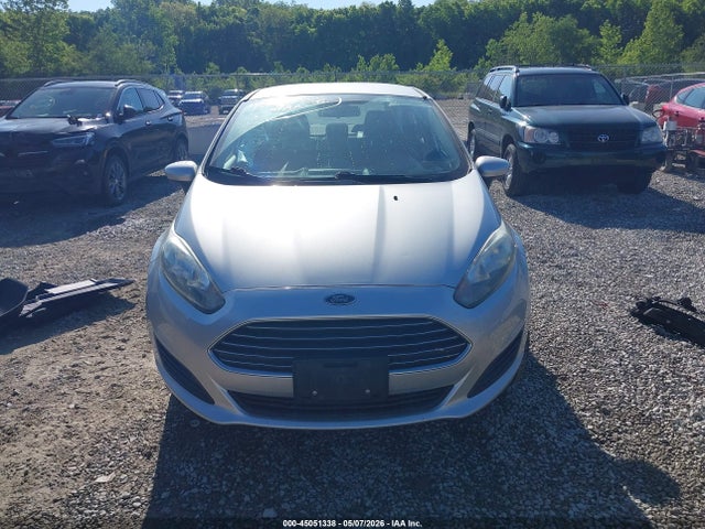 45051338 :رقم المزاد ، 3FADP4AJ9FM203038 vin ، 2015 Ford Fiesta S مزاد بيع