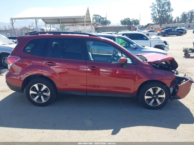 2017 Subaru Forester 2.5i Premium მანქანა იყიდება აუქციონზე, vin: JF2SJAGC4HH552028, აუქციონის ნომერი: 45051366