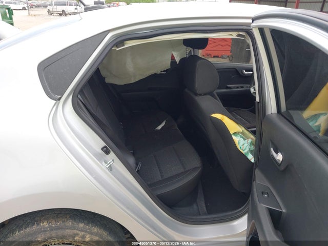 2021 Kia Rio Lx მანქანა იყიდება აუქციონზე, vin: 3KPA24ADXME395888, აუქციონის ნომერი: 45051370