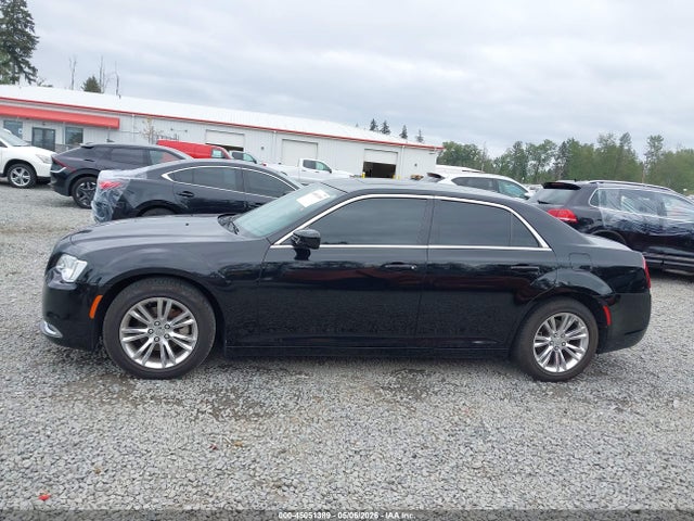 Chrysler 300 Touring 2015 2C3CCAAG0FH828595 Image 14