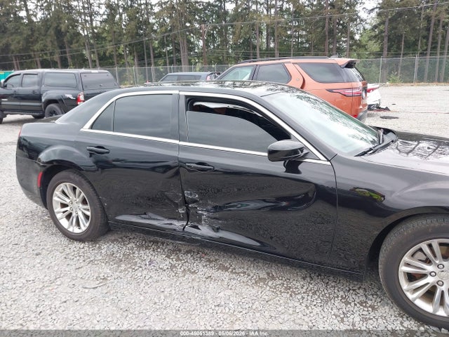 Продажа на аукционе авто 2015 Chrysler 300 Touring, vin: 2C3CCAAG0FH828595, номер лота: 45051389