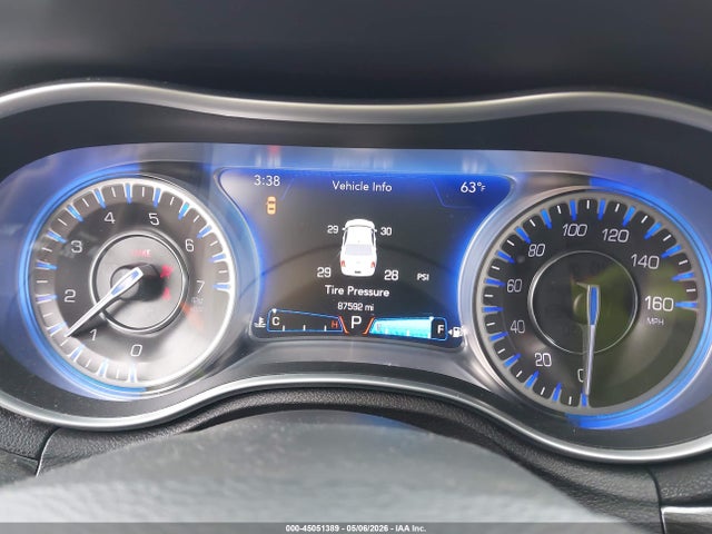Chrysler 300 Touring 2015 2C3CCAAG0FH828595 Image 7