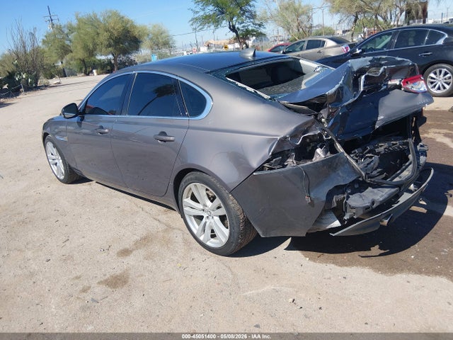 SAJBE4BV5GCY07943 Jaguar Xf 35t Prestige