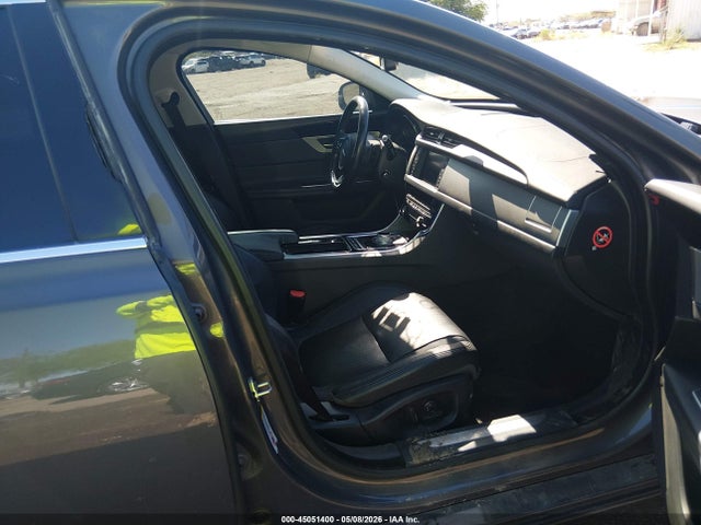 SAJBE4BV5GCY07943 Jaguar Xf 35t Prestige