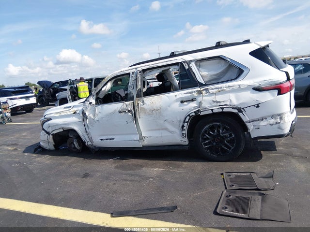 Продаж на аукціоні авто 2024 Toyota Sequoia Sr5, vin: 7SVAAABA3RX042931, номер лоту: 45051405
