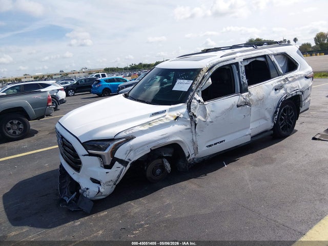 Продаж на аукціоні авто 2024 Toyota Sequoia Sr5, vin: 7SVAAABA3RX042931, номер лоту: 45051405