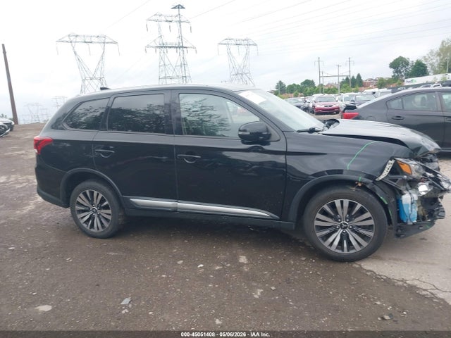 Mitsubishi Outlander Se 2019 JA4AZ3A31KZ047566 Image 14