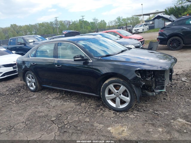 2015 Volkswagen Passat 1.8t Limited Edition მანქანა იყიდება აუქციონზე, vin: 1VWAT7A31FC094634, აუქციონის ნომერი: 45051409
