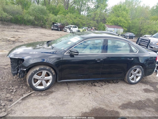 2015 Volkswagen Passat 1.8t Limited Edition მანქანა იყიდება აუქციონზე, vin: 1VWAT7A31FC094634, აუქციონის ნომერი: 45051409