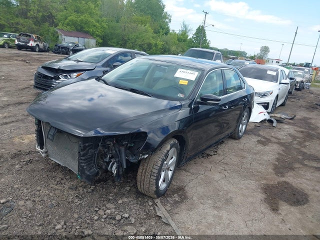 2015 Volkswagen Passat 1.8t Limited Edition მანქანა იყიდება აუქციონზე, vin: 1VWAT7A31FC094634, აუქციონის ნომერი: 45051409