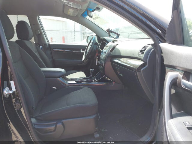Продаж на аукціоні авто 2014 Kia Sorento Lx, vin: 5XYKT3A66EG462925, номер лоту: 45051420