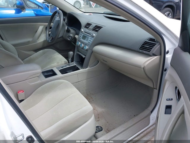 45051448 :رقم المزاد ، 4T4BE46K28R026633 vin ، 2008 Toyota Camry Le مزاد بيع