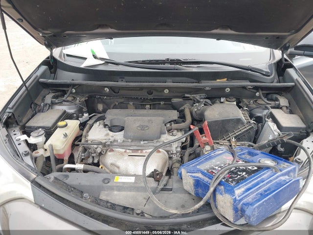 2T3JFREV8GW456202 Toyota RAV4 SE