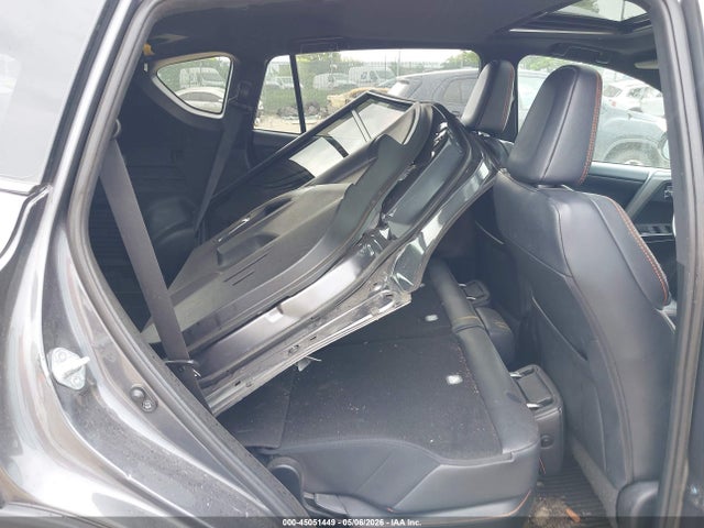 2T3JFREV8GW456202 Toyota RAV4 SE