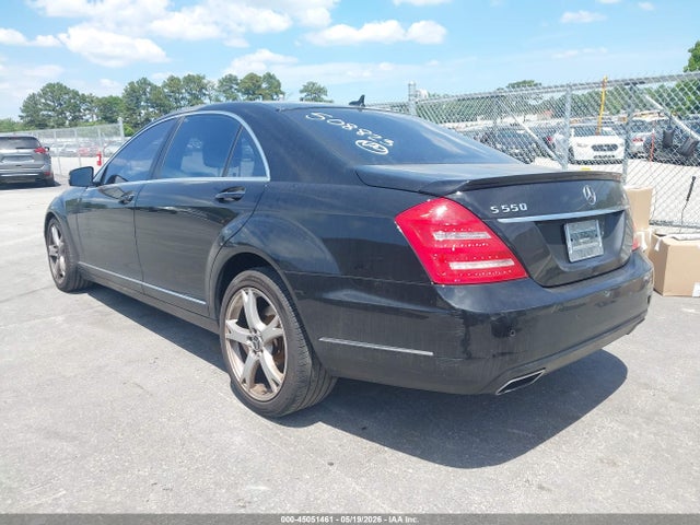 2013 Mercedes-benz S 550 მანქანა იყიდება აუქციონზე, vin: WDDNG7DB2DA508823, აუქციონის ნომერი: 45051461