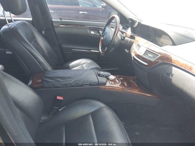 2013 Mercedes-benz S 550 მანქანა იყიდება აუქციონზე, vin: WDDNG7DB2DA508823, აუქციონის ნომერი: 45051461