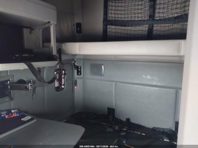 45051494 :رقم المزاد ، 1XKYDP9X3JJ199304 vin ، 2018 Kenworth T680 مزاد بيع