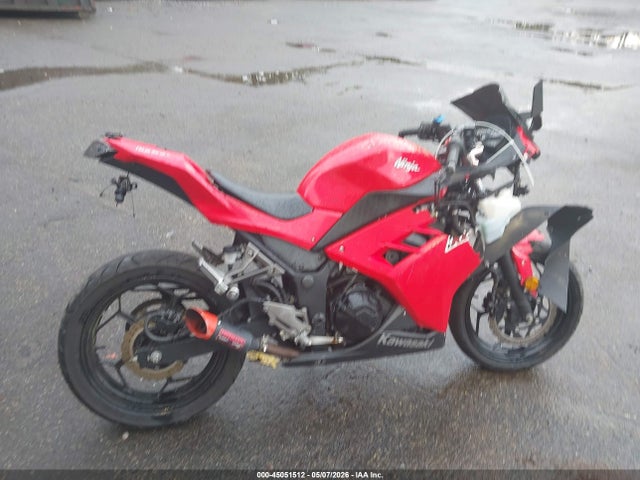 45051512 :رقم المزاد ، JKAEX8A16GDA29879 vin ، 2016 Kawasaki Ex300 A مزاد بيع