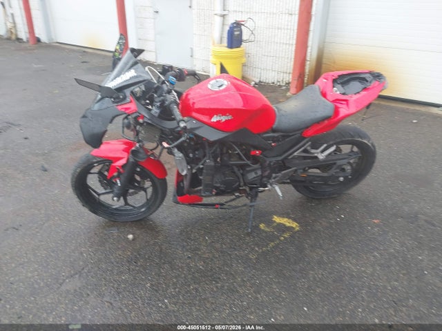 45051512 :رقم المزاد ، JKAEX8A16GDA29879 vin ، 2016 Kawasaki Ex300 A مزاد بيع