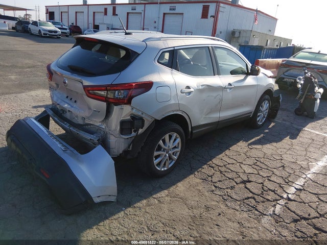 45051522 :رقم المزاد ، JN1BJ1BV1MW322432 vin ، 2021 Nissan Rogue Sport Sv Fwd Xtronic Cvt مزاد بيع