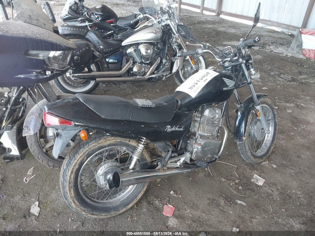 45051558 :رقم المزاد ، JH2MC2401PK203550 vin ، 1993 Honda Cb250 مزاد بيع