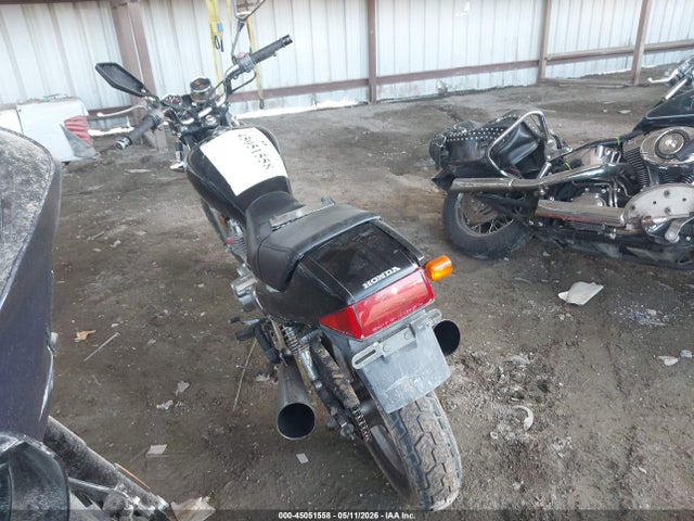 45051558 :رقم المزاد ، JH2MC2401PK203550 vin ، 1993 Honda Cb250 مزاد بيع
