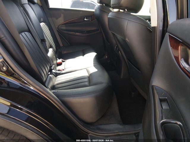 45051586 :رقم المزاد ، JN1AJ0HR7AM756880 vin ، 2010 Infiniti Ex35 Journey مزاد بيع