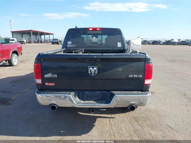 45051631 :رقم المزاد ، 1C6RR7LT1JS329654 vin ، 2018 Ram 1500 Big Horn  4x4 5'7 Box مزاد بيع