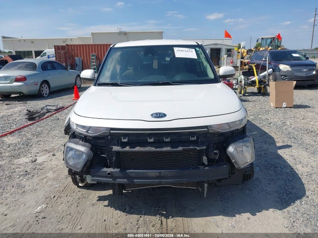 45051651 :رقم المزاد ، KNDJ23AU9L7043944 vin ، 2020 Kia Soul S مزاد بيع