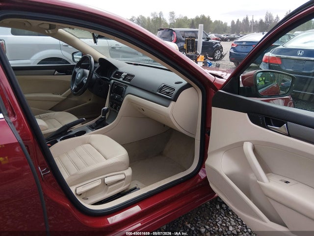 45051659 :رقم المزاد ، 1VWBT7A39FC012251 vin ، 2015 Volkswagen Passat 1.8t Se مزاد بيع
