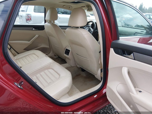 45051659 :رقم المزاد ، 1VWBT7A39FC012251 vin ، 2015 Volkswagen Passat 1.8t Se مزاد بيع