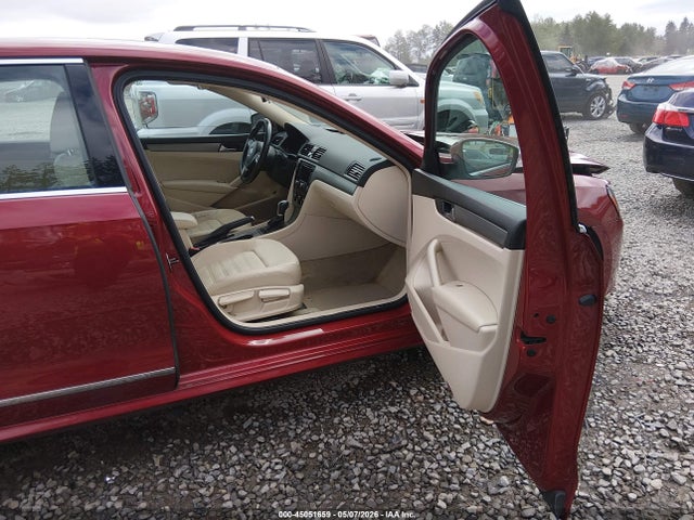 45051659 :رقم المزاد ، 1VWBT7A39FC012251 vin ، 2015 Volkswagen Passat 1.8t Se مزاد بيع