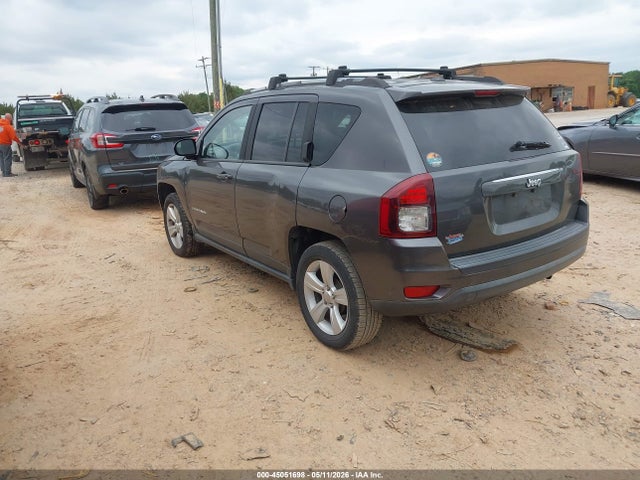 45051698 :رقم المزاد ، 1C4NJCBAXGD666103 vin ، 2016 Jeep Compass Sport مزاد بيع