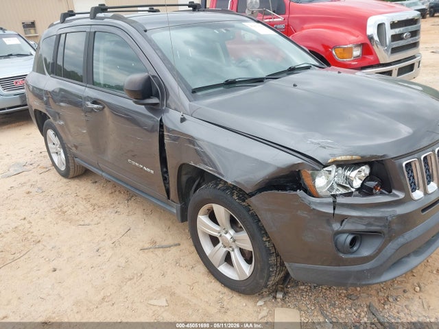 45051698 :رقم المزاد ، 1C4NJCBAXGD666103 vin ، 2016 Jeep Compass Sport مزاد بيع
