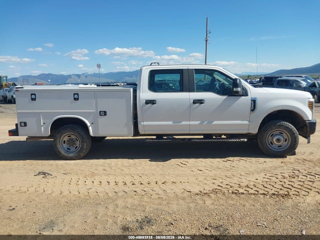 45051715 :رقم المزاد ، 1FD8W3B68KEG12419 vin ، 2019 Ford F-350 Xl مزاد بيع