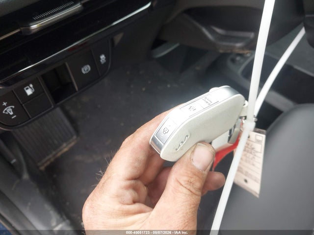 45051723 :رقم المزاد ، 5XYC3DJC4SG011133 vin ، 2025 Kia Ev6 Light Long Range مزاد بيع