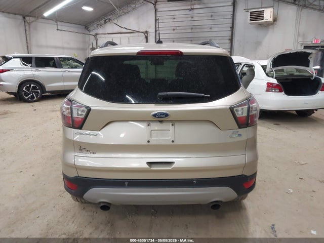 45051734 :رقم المزاد ، 1FMCU9G96HUA25902 vin ، 2017 Ford Escape Se مزاد بيع
