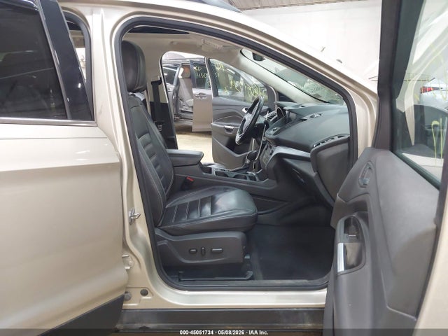 45051734 :رقم المزاد ، 1FMCU9G96HUA25902 vin ، 2017 Ford Escape Se مزاد بيع