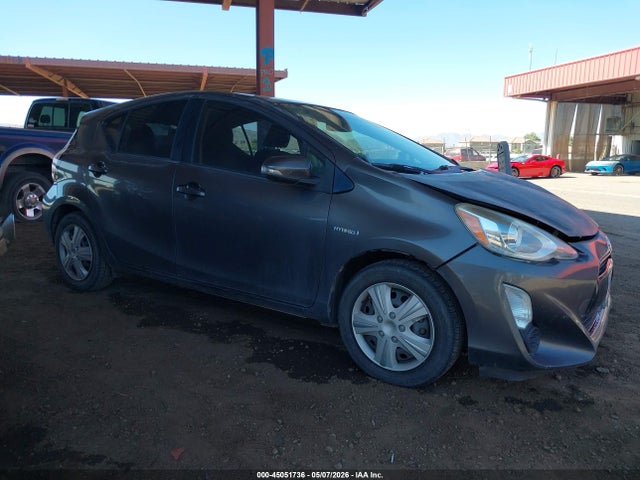 Toyota Prius C Two 2015 JTDKDTB35F1580385 Image 13