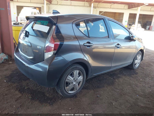 Toyota Prius C Two 2015 JTDKDTB35F1580385 Image 4