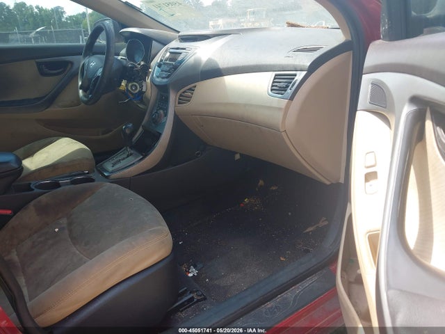 45051741 :رقم المزاد ، KMHDH4AE1DU749895 vin ، 2013 Hyundai Elantra Gls مزاد بيع