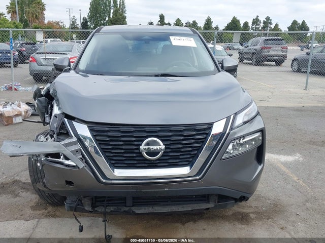 45051759 :رقم المزاد ، JN8AT3BA8MW008342 vin ، 2021 Nissan Rogue Sv Fwd مزاد بيع