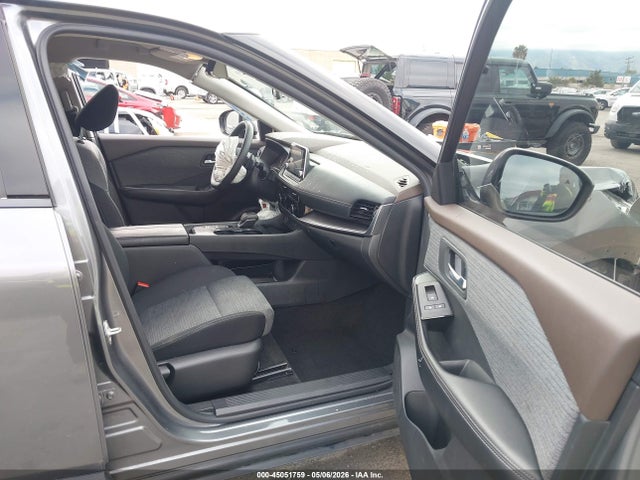 45051759 :رقم المزاد ، JN8AT3BA8MW008342 vin ، 2021 Nissan Rogue Sv Fwd مزاد بيع
